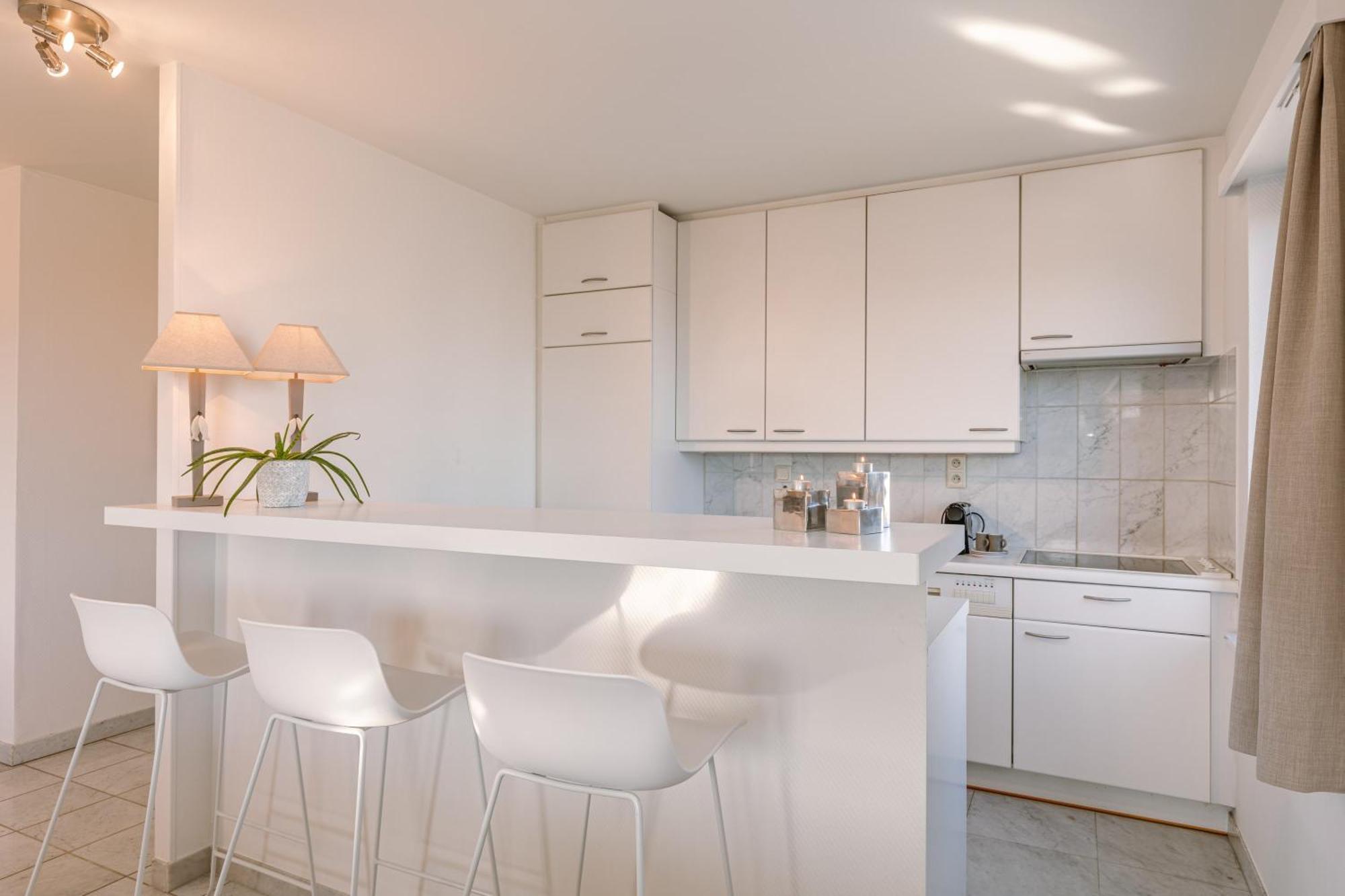 Huswell - Spacious & Modern Sea View Apartment With Garage 奥斯滕德 外观 照片